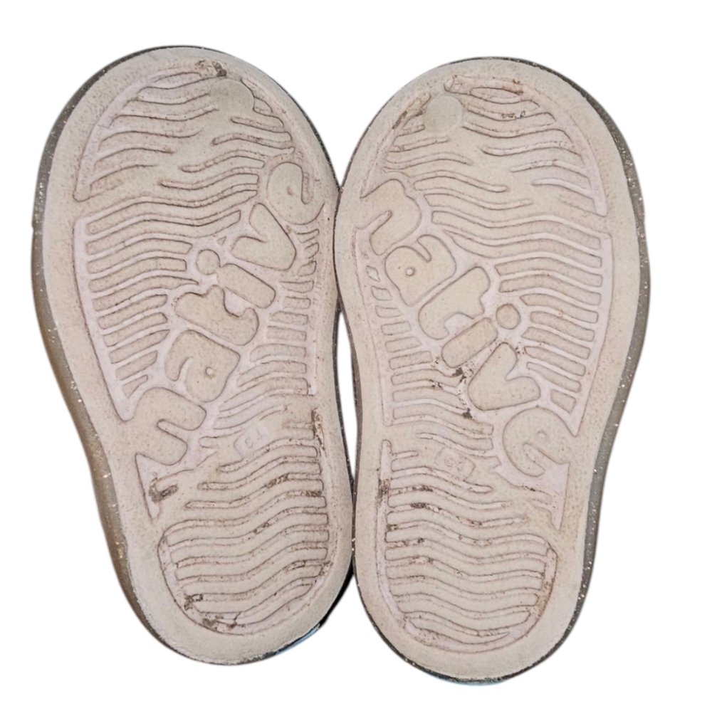Native Shoes - Picture 4 of 7
